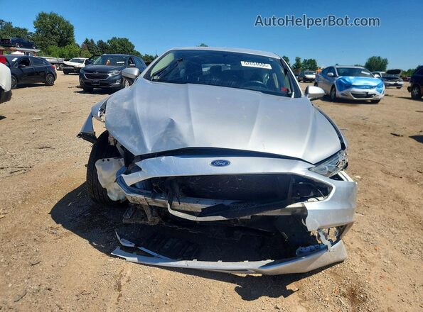 3FA6P0HD4JR265718 2018 FORD FUSION Silver Front view