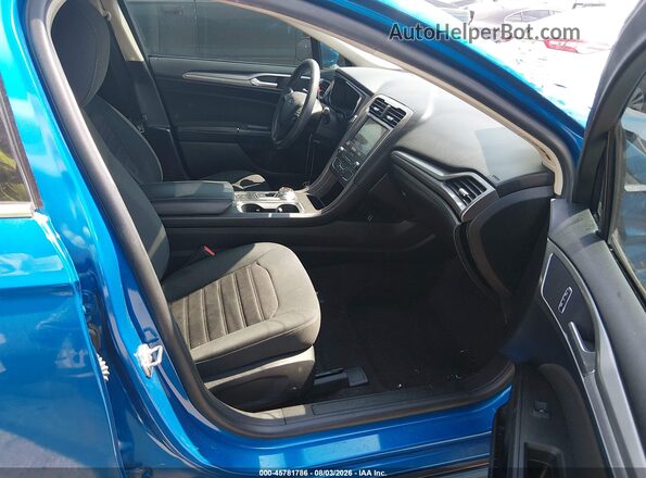 3FA6P0HD4LR113344 2020 FORD FUSION Синий Вид салона спереди