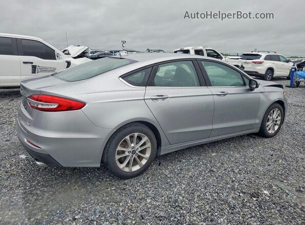 3FA6P0HD4LR143654 2020 FORD FUSION Серебряный Задняя правая четверть