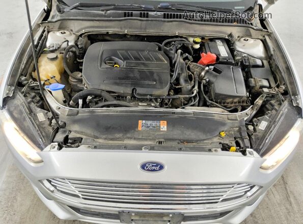3FA6P0HD5GR260407 2016 FORD FUSION Silver Widok wnętrza z tyłu