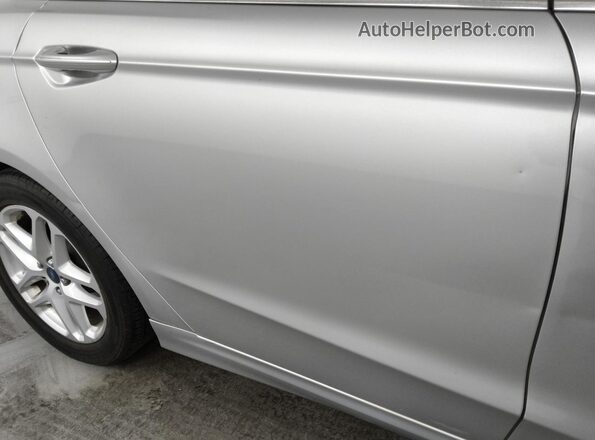 3FA6P0HD5GR260407 2016 FORD FUSION Silver 