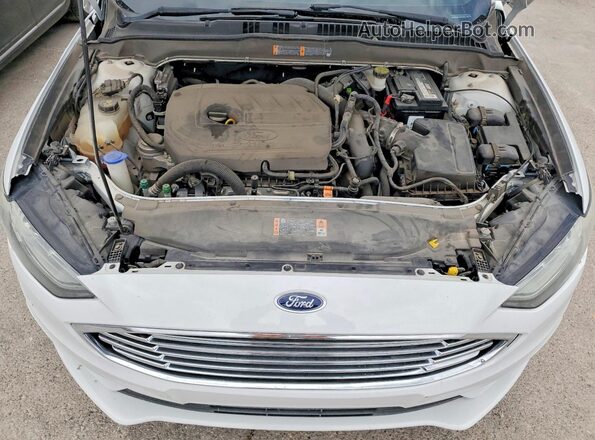 3FA6P0HD5HR252549 2017 FORD FUSION White უკანა სალონის ხედი