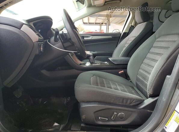 3FA6P0HD5JR161822 2018 FORD FUSION Gray Front interior view