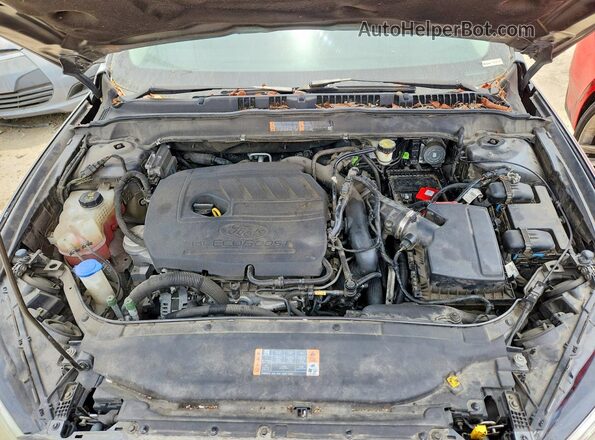 3FA6P0HD6HR123798 2017 FORD FUSION Gray Rear interior view