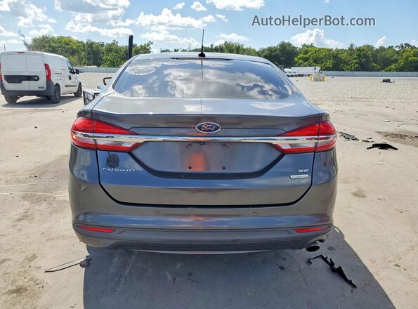 3FA6P0HD6JR264697 2018 FORD FUSION Серый Вид салона спереди