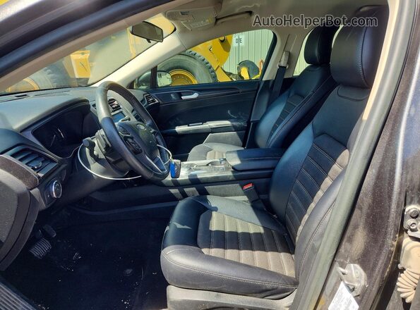 3FA6P0HD6JR280219 2018 FORD FUSION Gray Вид салону спереду