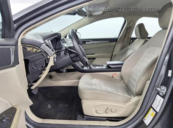 3FA6P0HD6LR114074 2020 FORD FUSION Gray Front interior view