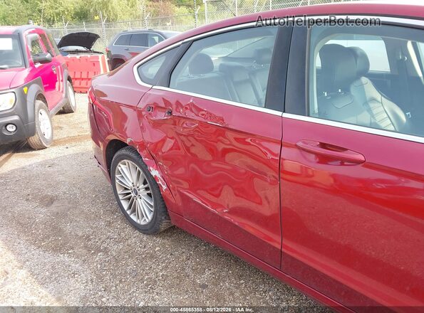 3FA6P0HD7GR111562 2016 FORD FUSION Red Widok z przodu