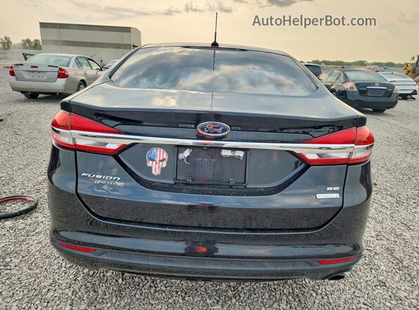 3FA6P0HD7HR247143 2017 FORD FUSION Black Widok z tyłu