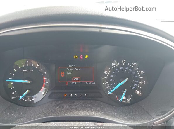 3FA6P0HD7HR250768 2017 FORD FUSION Красный Вид задних сидений