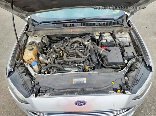 3FA6P0HD7JR251005 2018 FORD FUSION Silver Vista interior trasera