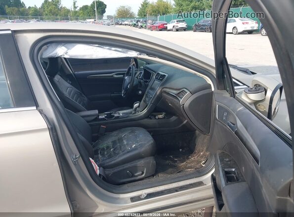 3FA6P0HD8GR213159 2016 FORD FUSION Gold წინა სალონის ხედი