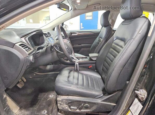 3FA6P0HD8HR407871 2017 FORD FUSION Black Widok wnętrza z przodu