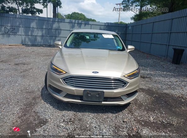 3FA6P0HD8JR126885 2018 FORD FUSION Gold Vista del cuadro de instrumentos