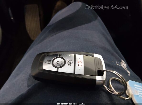 3FA6P0HD8JR228882 2018 FORD FUSION Белый Вид панели приборов