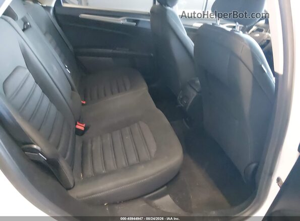3FA6P0HD8JR228882 2018 FORD FUSION Белый Вид наклейки с VIN-кодом