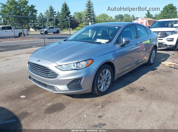 3FA6P0HD8LR107384 2020 FORD FUSION Silver წინა მარცხენა ხედი სამი მეოთხედიდან