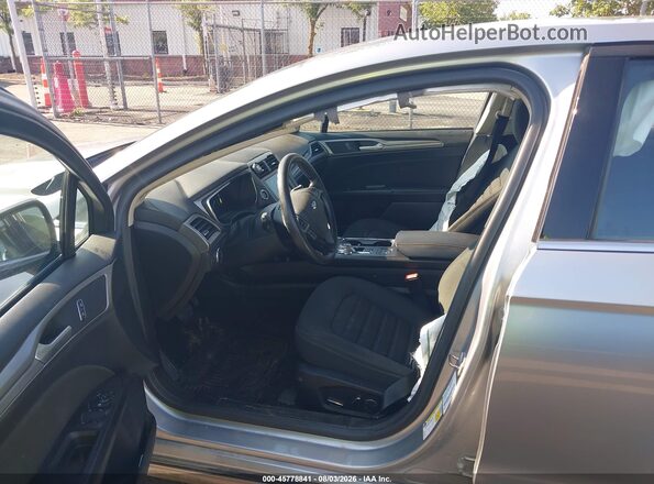 3FA6P0HD8LR107384 2020 FORD FUSION Silver წინა სალონის ხედი