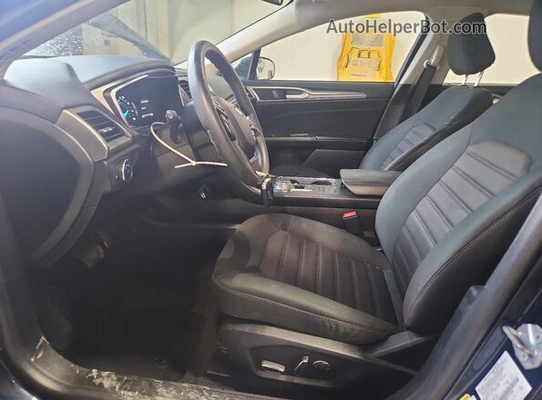 3FA6P0HD8LR160392 2020 FORD FUSION Blue Vista interior delantera