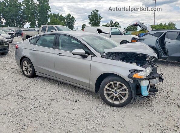 3FA6P0HD8LR228917 2020 FORD FUSION Silver Przód prawy