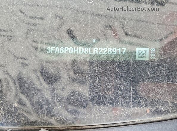 3FA6P0HD8LR228917 2020 FORD FUSION Silver Widok komory silnika