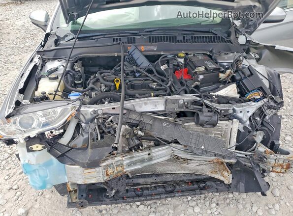 3FA6P0HD8LR228917 2020 FORD FUSION Silver Widok wnętrza z tyłu