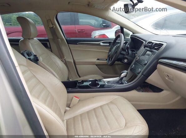 3FA6P0HD9GR163405 2016 FORD FUSION Champagne Вид салону спереду