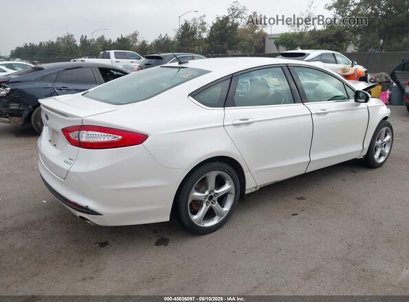 3FA6P0HD9GR339725 2016 FORD FUSION Белый Задняя правая четверть