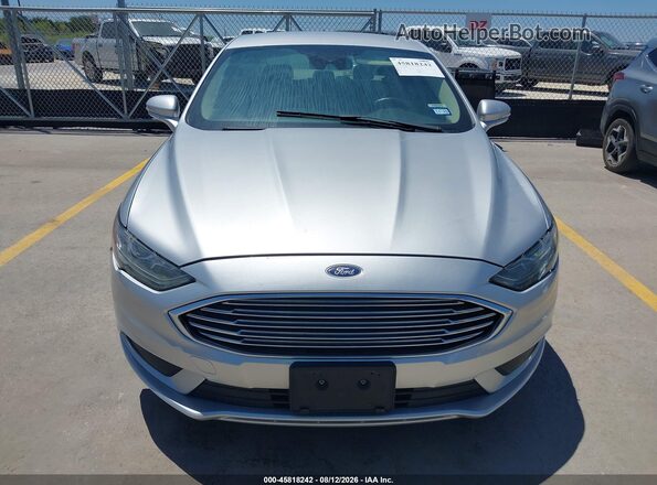 3FA6P0HD9JR208107 2018 FORD FUSION Silver Вид панелі приладів