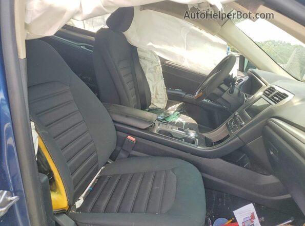 3FA6P0HD9JR228972 2018 FORD FUSION Blue Vista interior delantera
