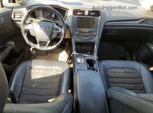 3FA6P0HD9JR230933 2018 FORD FUSION Silver 