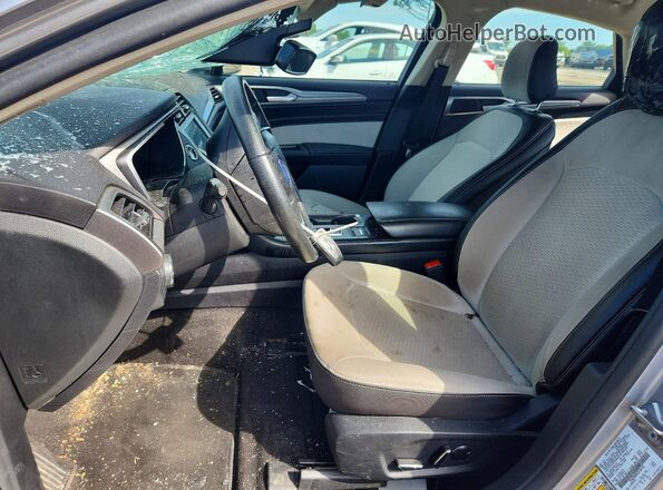 3FA6P0HD9LR156142 2020 FORD FUSION Gray Front interior view