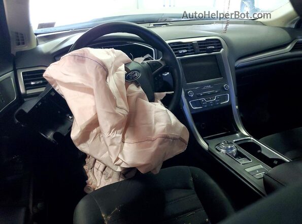 3FA6P0HD9LR258136 2020 FORD FUSION White Widok deski rozdzielczej