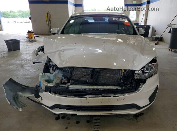 3FA6P0HD9LR258136 2020 FORD FUSION White Widok z przodu