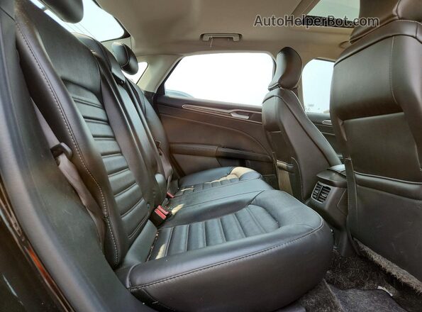 3FA6P0HDXGR286677 2016 FORD FUSION Black Widok tylnych siedzeń