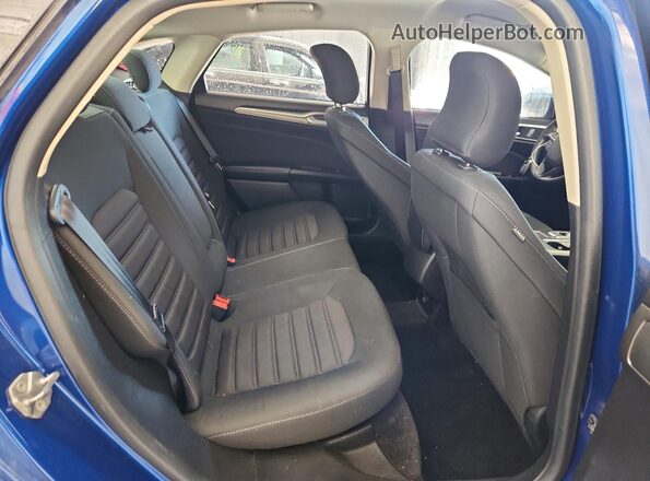 3FA6P0HDXJR230049 2018 FORD FUSION Blue Rear seats view