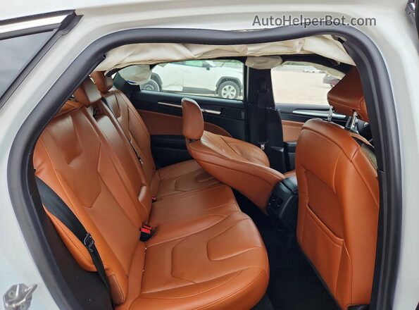 3FA6P0K94LR116507 2020 FORD FUSION White Вид задніх сидінь