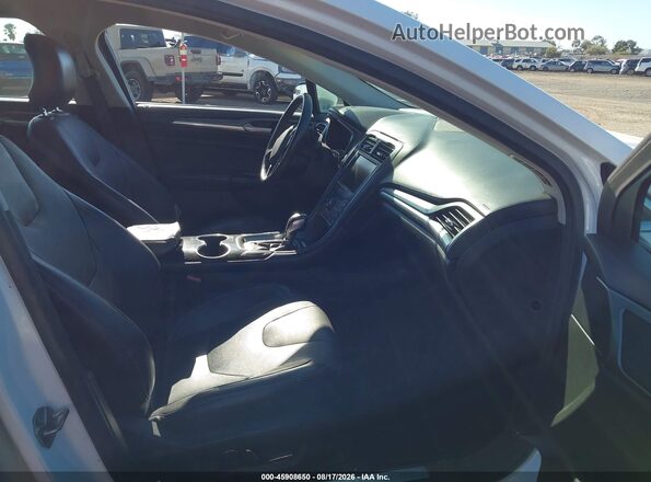3FA6P0K95GR135329 2016 FORD FUSION White Widok wnętrza z przodu