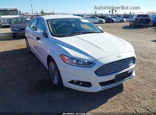 3FA6P0K95GR135329 2016 FORD FUSION White Widok z przodu