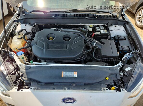 3FA6P0K96HR117228 2017 FORD FUSION White Вид задньої частини салону