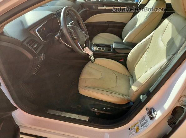 3FA6P0K96HR244979 2017 FORD FUSION White წინა სალონის ხედი