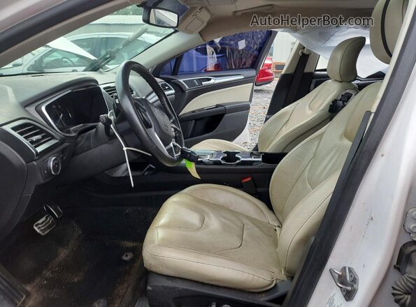 3FA6P0K97GR171409 2016 FORD FUSION White Widok wnętrza z przodu