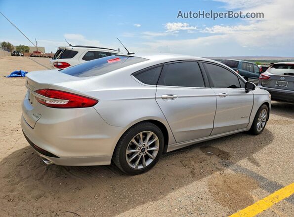 3FA6P0LU0HR323812 2017 FORD FUSION Silver Vista frontal