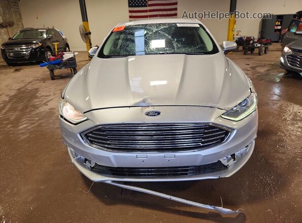 3FA6P0LU0HR385386 2017 FORD FUSION Silver წინა ხედი
