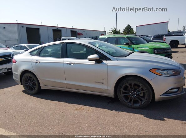 3FA6P0LU0JR124572 2018 FORD FUSION HYBRID Silver უკანა სალონის ხედი