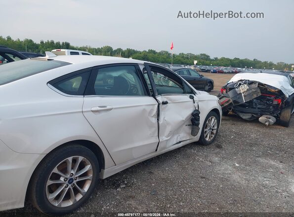 3FA6P0LU0KR211132 2019 FORD FUSION HYBRID Белый Вид спереди