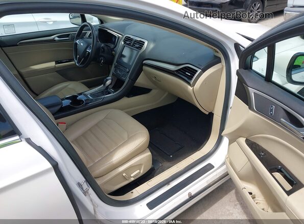 3FA6P0LU1GR106896 2016 FORD FUSION HYBRID White Front interior view