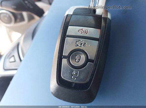 3FA6P0LU1JR140781 2018 FORD FUSION HYBRID White Вид панелі приладів