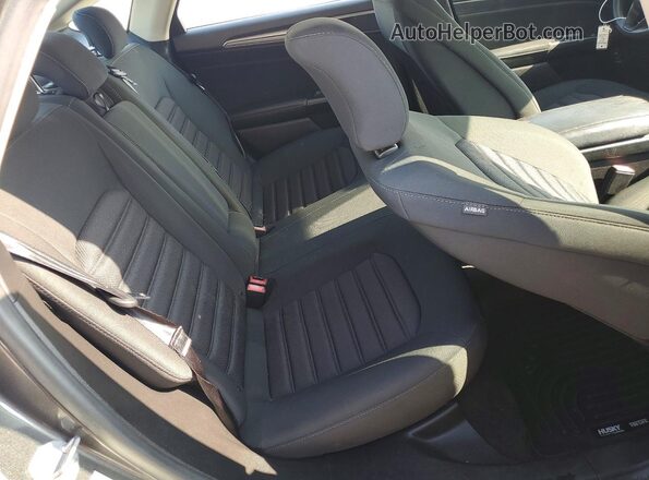 3FA6P0LU1KR226366 2019 FORD FUSION Gray Вид задніх сидінь