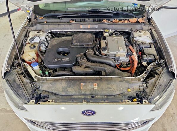 3FA6P0LU2HR233268 2017 FORD FUSION White Սալոնի հետևի տեսք